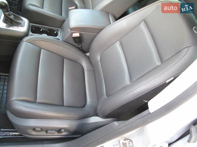 Серый Фольксваген Тигуан, объемом двигателя 2 л и пробегом 186 тыс. км за 14900 $, фото 32 на Automoto.ua