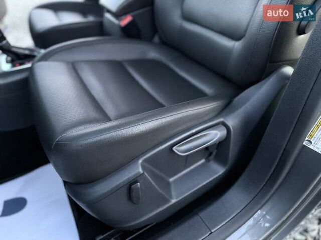 Серый Фольксваген Тигуан, объемом двигателя 2 л и пробегом 135 тыс. км за 11950 $, фото 59 на Automoto.ua