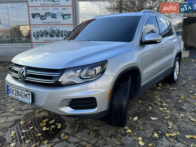 Серый Фольксваген Тигуан, объемом двигателя 1.98 л и пробегом 115 тыс. км за 12999 $, фото 1 на Automoto.ua