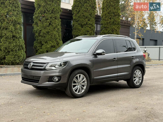 Сірий Фольксваген Тігуан, об'ємом двигуна 1.99 л та пробігом 51 тис. км за 17500 $, фото 7 на Automoto.ua
