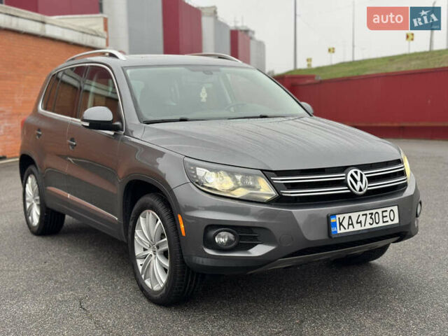 Серый Фольксваген Тигуан, объемом двигателя 2 л и пробегом 106 тыс. км за 15300 $, фото 2 на Automoto.ua