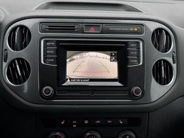 Серый Фольксваген Тигуан, объемом двигателя 2 л и пробегом 169 тыс. км за 12300 $, фото 19 на Automoto.ua