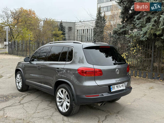 Серый Фольксваген Тигуан, объемом двигателя 2 л и пробегом 163 тыс. км за 15700 $, фото 17 на Automoto.ua