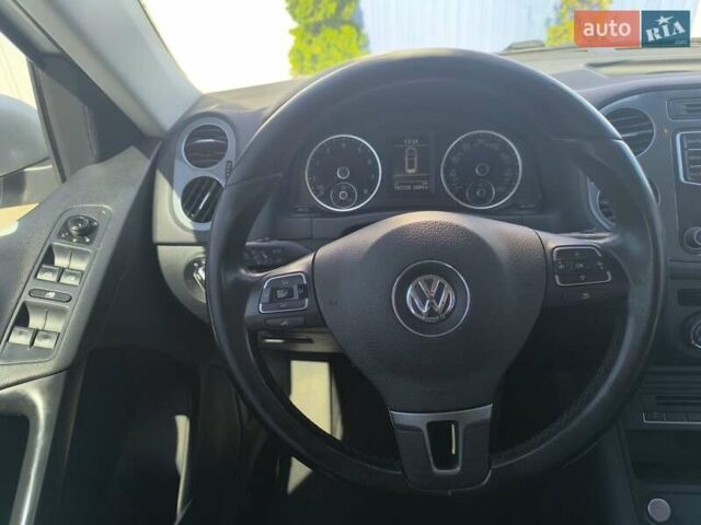 Сірий Фольксваген Тігуан, об'ємом двигуна 1.99 л та пробігом 186 тис. км за 13200 $, фото 17 на Automoto.ua