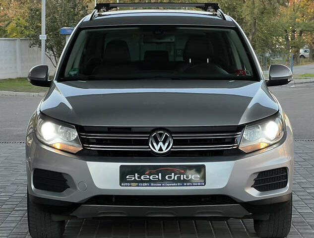 Сірий Фольксваген Тігуан, об'ємом двигуна 1.98 л та пробігом 128 тис. км за 14699 $, фото 1 на Automoto.ua