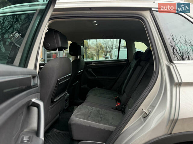 Сірий Фольксваген Тігуан, об'ємом двигуна 1.97 л та пробігом 149 тис. км за 24000 $, фото 34 на Automoto.ua