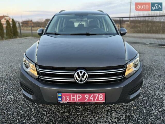 Серый Фольксваген Тигуан, объемом двигателя 2 л и пробегом 135 тыс. км за 11950 $, фото 16 на Automoto.ua