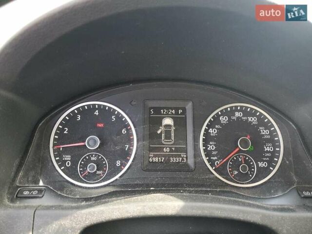 Серый Фольксваген Тигуан, объемом двигателя 1.98 л и пробегом 109 тыс. км за 2100 $, фото 10 на Automoto.ua