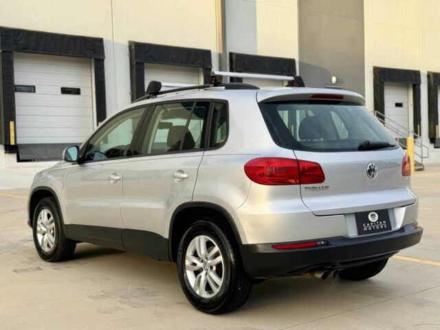 Сірий Фольксваген Тігуан, об'ємом двигуна 2 л та пробігом 70 тис. км за 3000 $, фото 4 на Automoto.ua