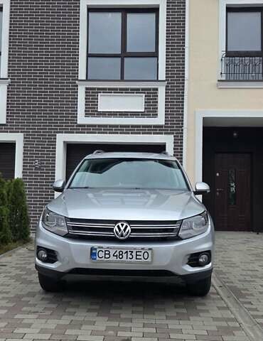 Серый Фольксваген Тигуан, объемом двигателя 1.98 л и пробегом 150 тыс. км за 14500 $, фото 1 на Automoto.ua