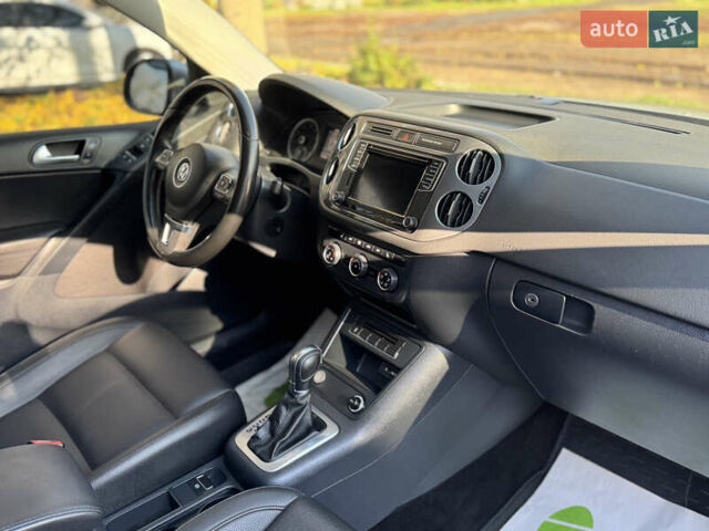 Серый Фольксваген Тигуан, объемом двигателя 1.98 л и пробегом 115 тыс. км за 12999 $, фото 10 на Automoto.ua