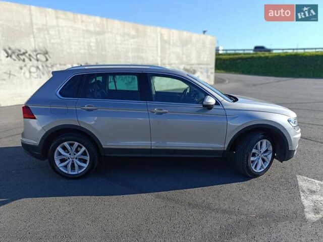 Сірий Фольксваген Тігуан, об'ємом двигуна 1.98 л та пробігом 298 тис. км за 23800 $, фото 8 на Automoto.ua