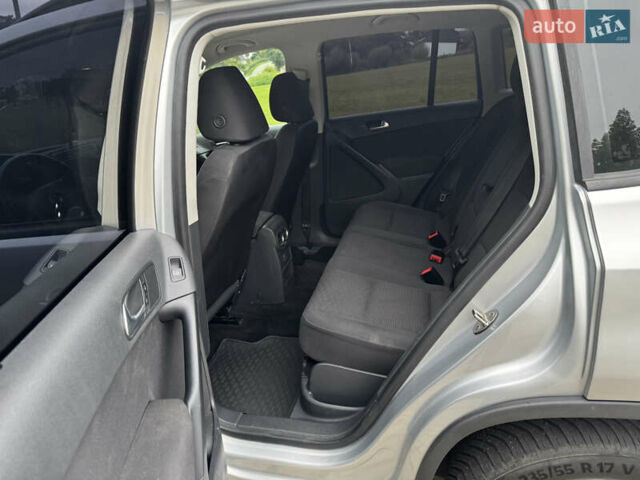 Серый Фольксваген Тигуан, объемом двигателя 1.98 л и пробегом 160 тыс. км за 13200 $, фото 14 на Automoto.ua