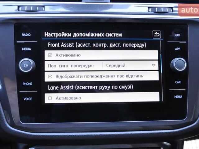 Сірий Фольксваген Тігуан, об'ємом двигуна 1.98 л та пробігом 119 тис. км за 22900 $, фото 37 на Automoto.ua