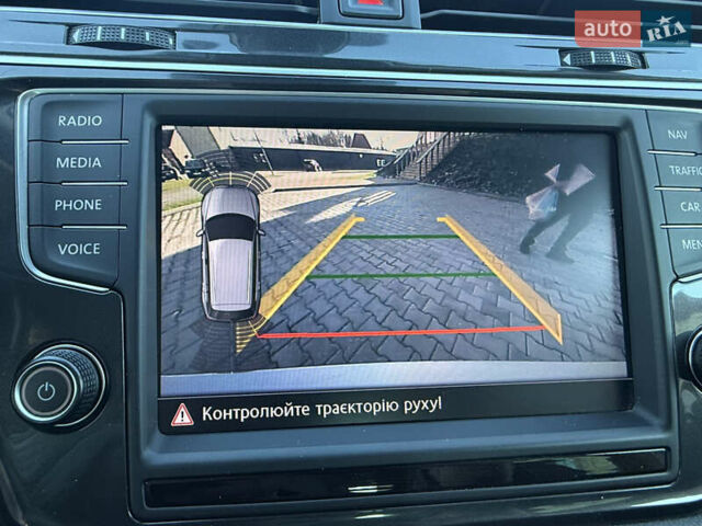 Серый Фольксваген Тигуан, объемом двигателя 2 л и пробегом 224 тыс. км за 25700 $, фото 61 на Automoto.ua