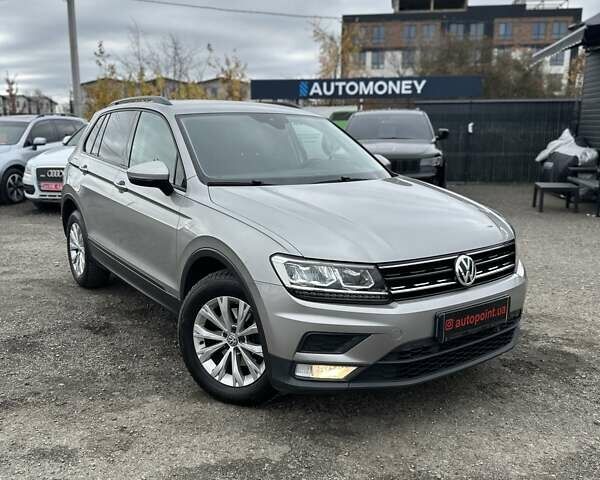 Серый Фольксваген Тигуан, объемом двигателя 1.97 л и пробегом 165 тыс. км за 25999 $, фото 3 на Automoto.ua