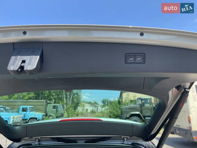 Серый Фольксваген Тигуан, объемом двигателя 1.97 л и пробегом 84 тыс. км за 29000 $, фото 9 на Automoto.ua