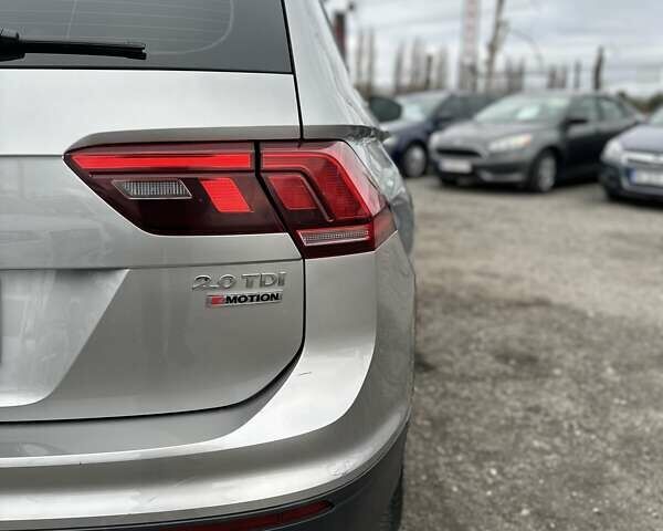 Серый Фольксваген Тигуан, объемом двигателя 1.97 л и пробегом 165 тыс. км за 25999 $, фото 9 на Automoto.ua