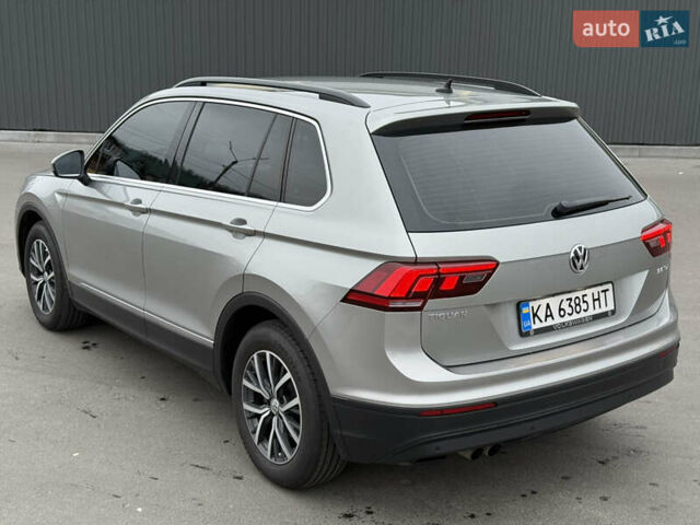 Серый Фольксваген Тигуан, объемом двигателя 2 л и пробегом 263 тыс. км за 18700 $, фото 11 на Automoto.ua