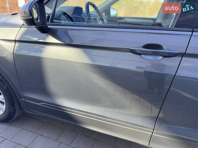 Сірий Фольксваген Тігуан, об'ємом двигуна 1.98 л та пробігом 84 тис. км за 23750 $, фото 40 на Automoto.ua