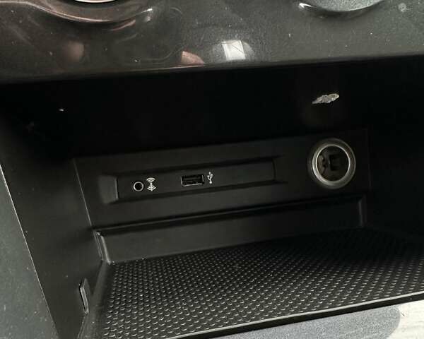 Серый Фольксваген Тигуан, объемом двигателя 1.97 л и пробегом 165 тыс. км за 25999 $, фото 38 на Automoto.ua