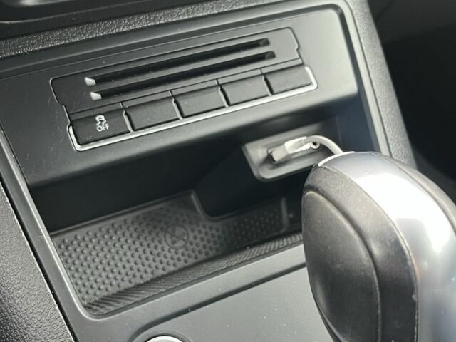 Сірий Фольксваген Тігуан, об'ємом двигуна 2 л та пробігом 172 тис. км за 11890 $, фото 15 на Automoto.ua