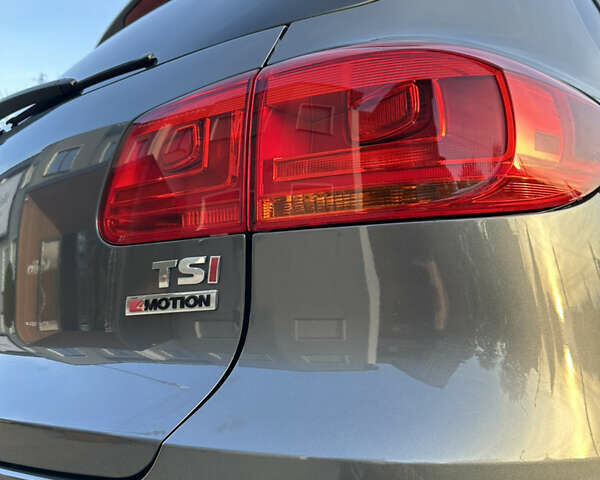 Сірий Фольксваген Тігуан, об'ємом двигуна 1.98 л та пробігом 158 тис. км за 13999 $, фото 49 на Automoto.ua