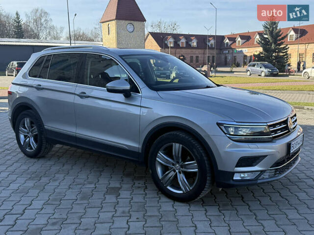 Серый Фольксваген Тигуан, объемом двигателя 2 л и пробегом 224 тыс. км за 25700 $, фото 31 на Automoto.ua