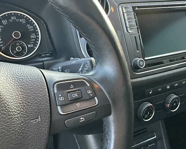 Сірий Фольксваген Тігуан, об'ємом двигуна 1.98 л та пробігом 158 тис. км за 13999 $, фото 29 на Automoto.ua