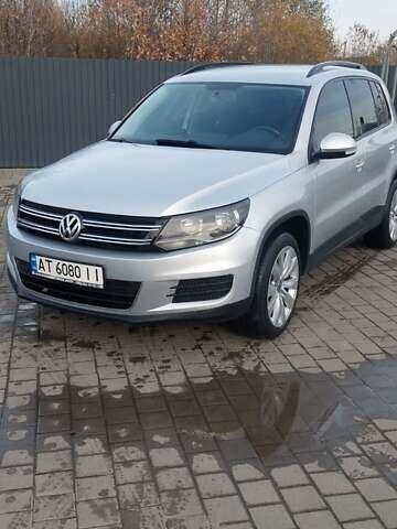 Серый Фольксваген Тигуан, объемом двигателя 1.98 л и пробегом 145 тыс. км за 12850 $, фото 3 на Automoto.ua