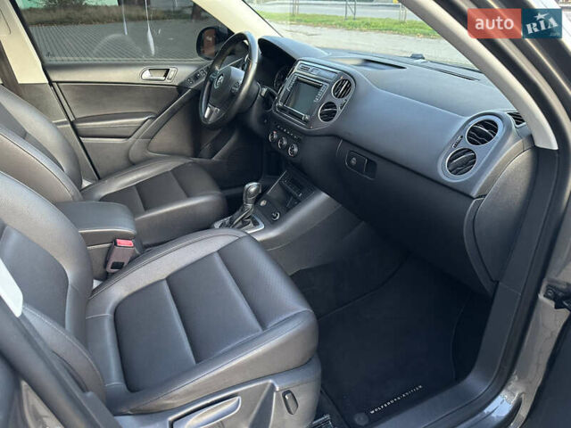 Сірий Фольксваген Тігуан, об'ємом двигуна 1.98 л та пробігом 158 тис. км за 13999 $, фото 21 на Automoto.ua