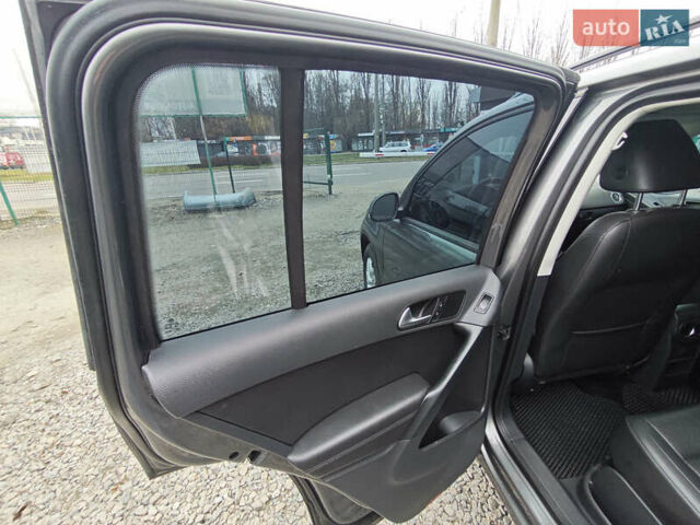 Серый Фольксваген Тигуан, объемом двигателя 1.98 л и пробегом 207 тыс. км за 13200 $, фото 13 на Automoto.ua