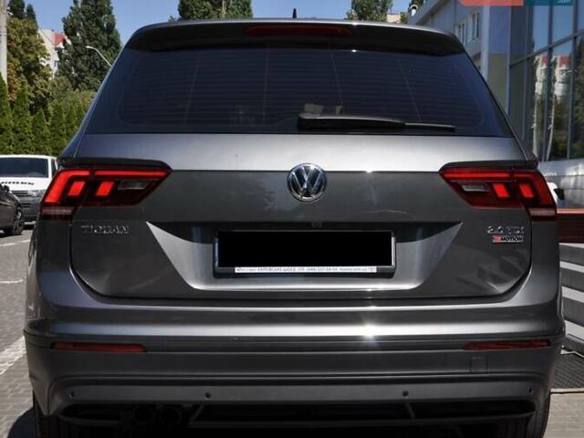 Сірий Фольксваген Тігуан, об'ємом двигуна 1.98 л та пробігом 119 тис. км за 22900 $, фото 5 на Automoto.ua