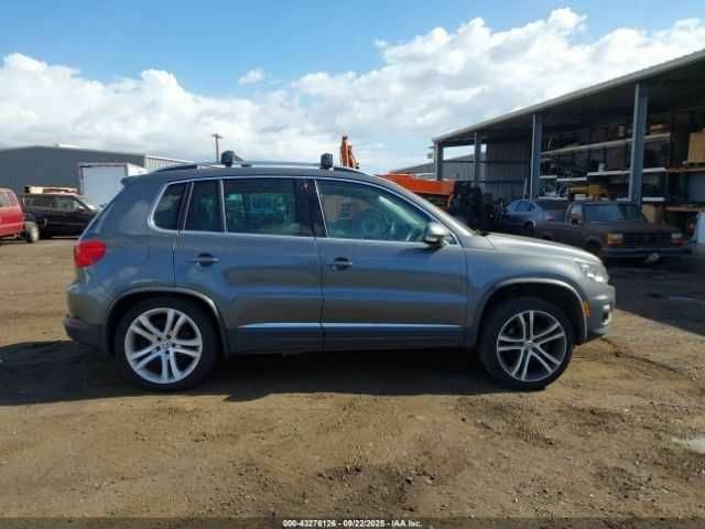 Серый Фольксваген Тигуан, объемом двигателя 2 л и пробегом 55 тыс. км за 8000 $, фото 12 на Automoto.ua