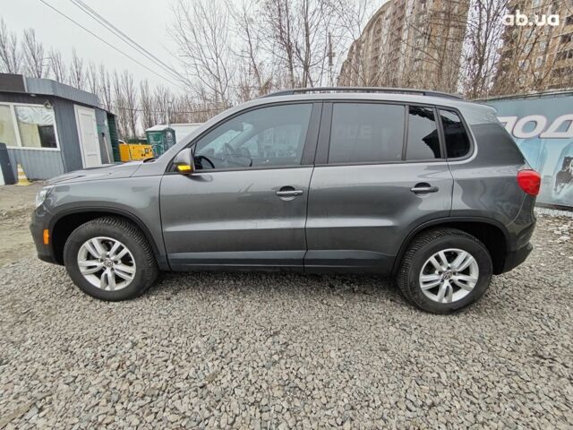 Сірий Фольксваген Тігуан, об'ємом двигуна 0 л та пробігом 207 тис. км за 13200 $, фото 3 на Automoto.ua