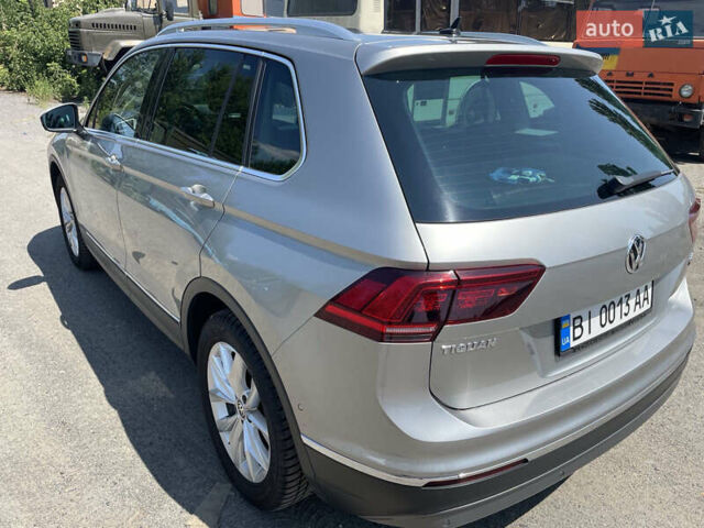 Серый Фольксваген Тигуан, объемом двигателя 1.97 л и пробегом 84 тыс. км за 29000 $, фото 4 на Automoto.ua