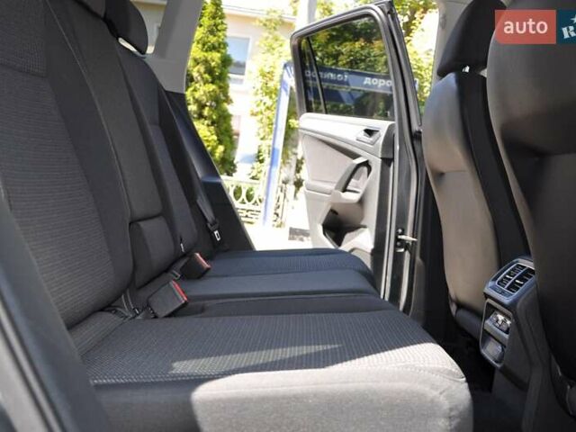 Сірий Фольксваген Тігуан, об'ємом двигуна 1.98 л та пробігом 119 тис. км за 22900 $, фото 21 на Automoto.ua