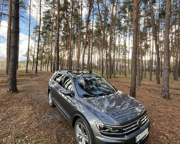 Сірий Фольксваген Тігуан, об'ємом двигуна 1.98 л та пробігом 81 тис. км за 23000 $, фото 8 на Automoto.ua