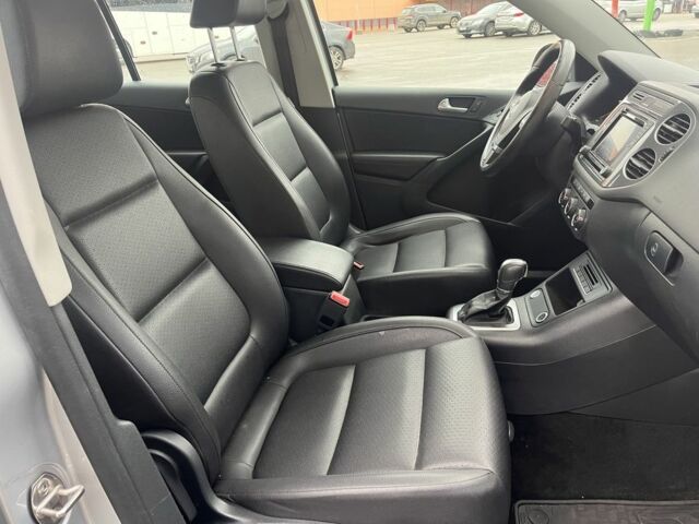 Сірий Фольксваген Тігуан, об'ємом двигуна 2 л та пробігом 172 тис. км за 11890 $, фото 7 на Automoto.ua