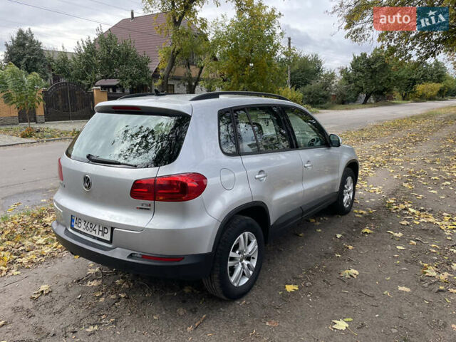 Сірий Фольксваген Тігуан, об'ємом двигуна 1.98 л та пробігом 199 тис. км за 12700 $, фото 6 на Automoto.ua