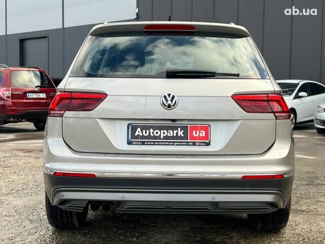 Серый Фольксваген Тигуан, объемом двигателя 2 л и пробегом 250 тыс. км за 22680 $, фото 6 на Automoto.ua