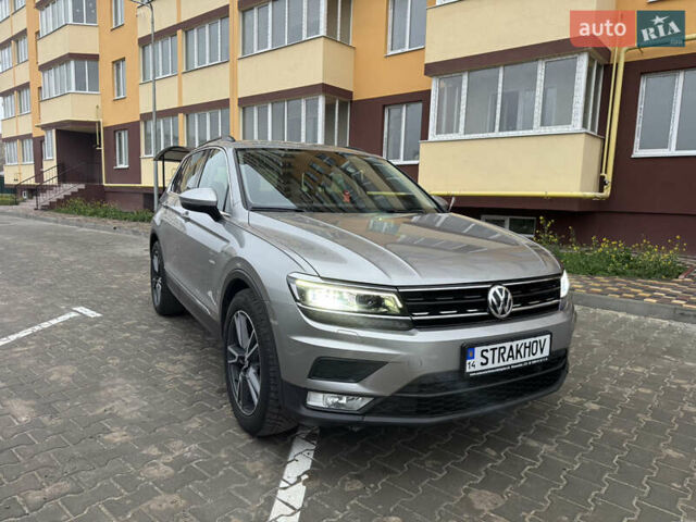 Серый Фольксваген Тигуан, объемом двигателя 1.97 л и пробегом 149 тыс. км за 25000 $, фото 1 на Automoto.ua