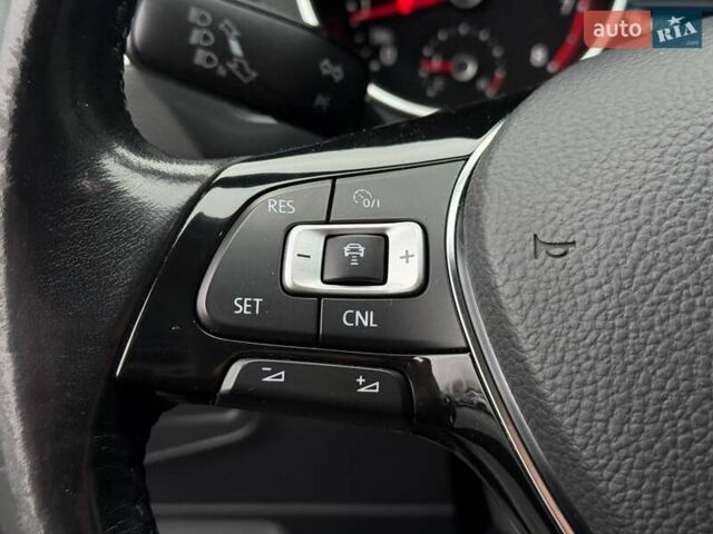 Сірий Фольксваген Тігуан, об'ємом двигуна 1.98 л та пробігом 152 тис. км за 18400 $, фото 42 на Automoto.ua