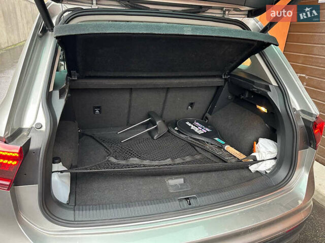 Серый Фольксваген Тигуан, объемом двигателя 1.97 л и пробегом 149 тыс. км за 25500 $, фото 11 на Automoto.ua