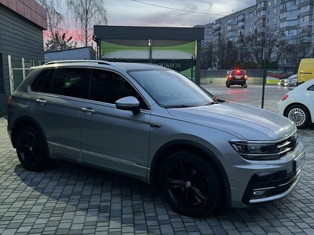 Серый Фольксваген Тигуан, объемом двигателя 2 л и пробегом 116 тыс. км за 28000 $, фото 10 на Automoto.ua