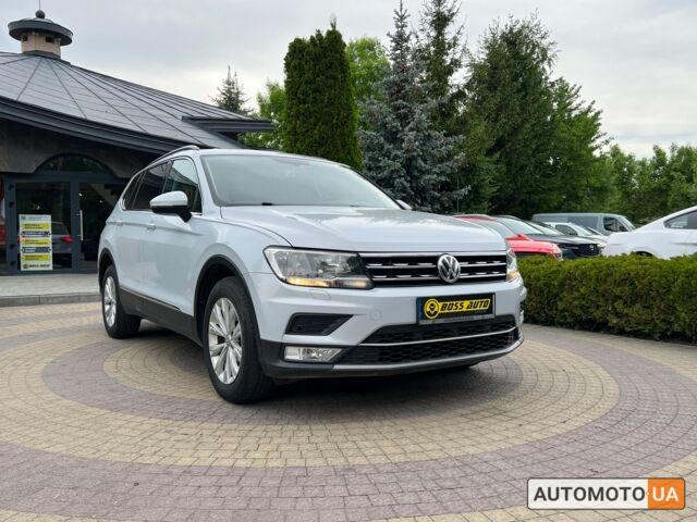 Сірий Фольксваген Тігуан, об'ємом двигуна 2 л та пробігом 60 тис. км за 24699 $, фото 8 на Automoto.ua