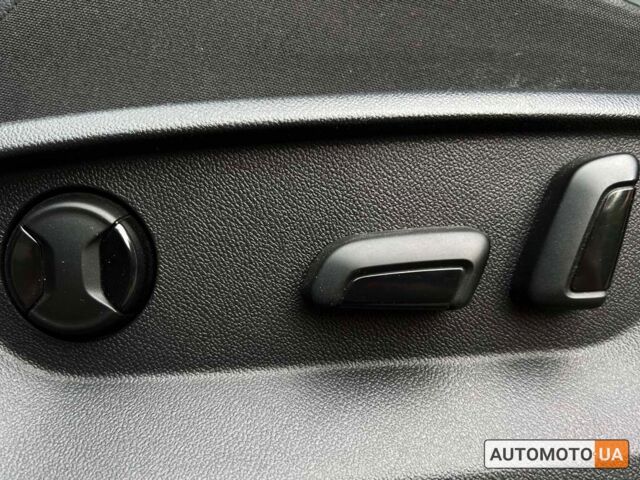 Сірий Фольксваген Тігуан, об'ємом двигуна 2 л та пробігом 60 тис. км за 24699 $, фото 16 на Automoto.ua