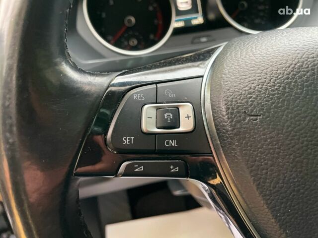 Серый Фольксваген Тигуан, объемом двигателя 2 л и пробегом 205 тыс. км за 16940 $, фото 35 на Automoto.ua