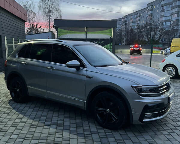 Серый Фольксваген Тигуан, объемом двигателя 1.97 л и пробегом 116 тыс. км за 28000 $, фото 15 на Automoto.ua