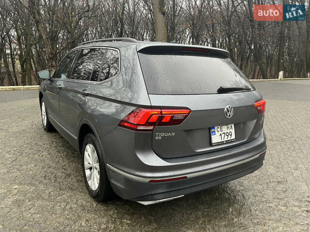 Серый Фольксваген Тигуан, объемом двигателя 2 л и пробегом 126 тыс. км за 19400 $, фото 15 на Automoto.ua